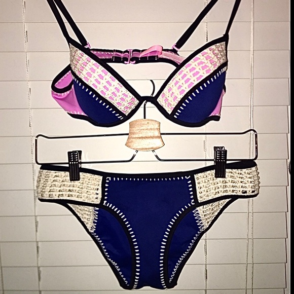 VS crochet neoprene bikini triangl style cobalt - Picture 1 of 3